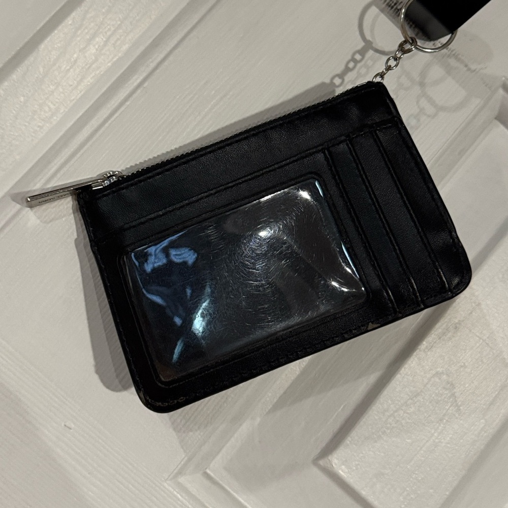 Michael Kors Keychain Wallet - Picture 2 of 3